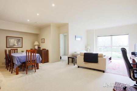 109/26 Queens Road, Melbourne - Photo 5