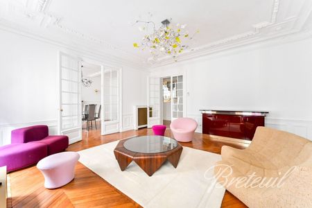 Tout savoir sur cet appartement dans le quartier Clichy-Trinité, à Paris 9ème - Photo 2