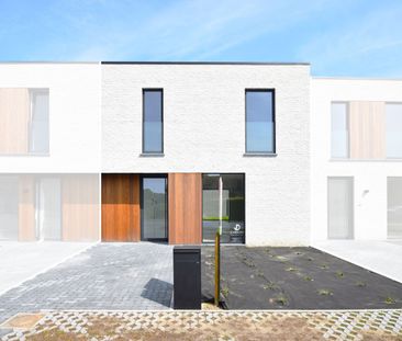 Luxueus afgewerkte nieuwbouwwoning met 3 slaapkamer te Jonkerhove - Photo 6
