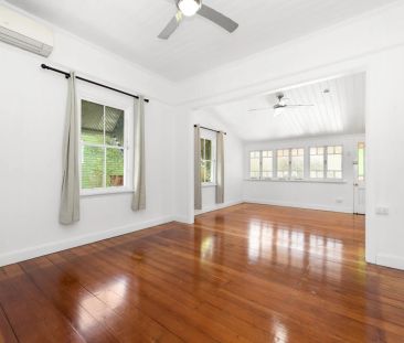 Charming Character Home Minutes from the CBD - Photo 4