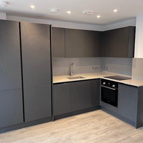 3 bedroom flat to rent - Photo 1