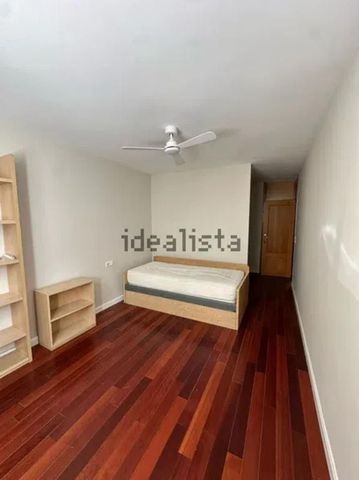 3 room luxury Apartment for rent in Valencia, Spain - Photo 2