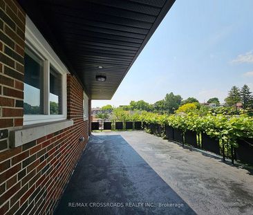 For Lease - 2170B Dufferin Street Unit# Upper Lvl, Toronto, Ontario - Photo 2