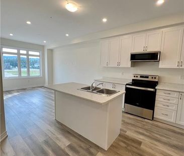 40 ZINFANDEL Drive Unit# 7, Hamilton, Ontario, L8E0L1 - Photo 5