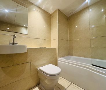 Leeds Road, Bradford - Photo 6