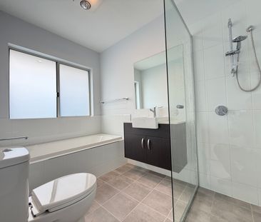 9 Salvatore Street, Austral NSW 2179 - House For Rent | Domain - Photo 6