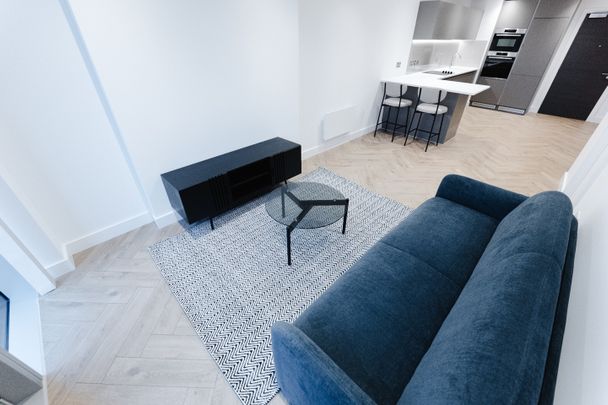 1 Bed Flat, Port St, M1 - Photo 1