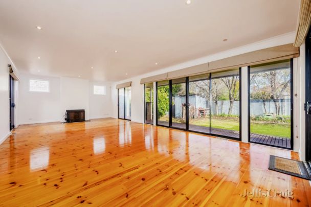 4 Bed, 2 Bath - Photo 1