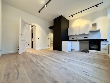 Appartement te huur - Foto 2