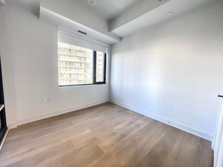 For Lease - 2920 Highway 7 Road Unit# 1105, Vaughan, Ontario - Photo 4