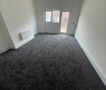 Withnell Road F2, Blackpool - Photo 1