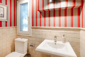 5 bedroom luxury Villa for rent in Marbella Del Este, Andalusia