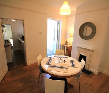 2 bedroom terraced house to rent - Photo 3
