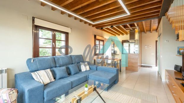 Casa adosada de alquiler en Lugar Faro de Arriba, Parroquias Sur - La Manjoya - Foto 1