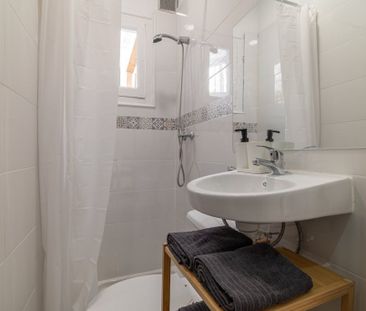 Carrer de Calàbria, Barcelona, Catalonia 08015 - Photo 4