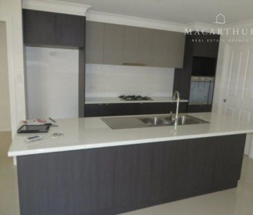 2 / 20 St Pauls Place, Gobbagombalin NSW 2650 - Photo 6