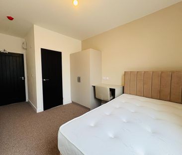 1 bedroom house of multiple occupation to rent - Photo 3
