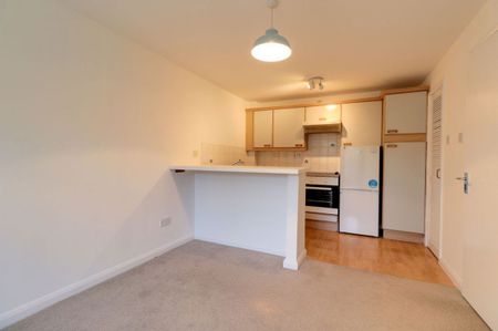 A 1 Bedroom Flat in St Pauls GL51 9EA - Photo 5