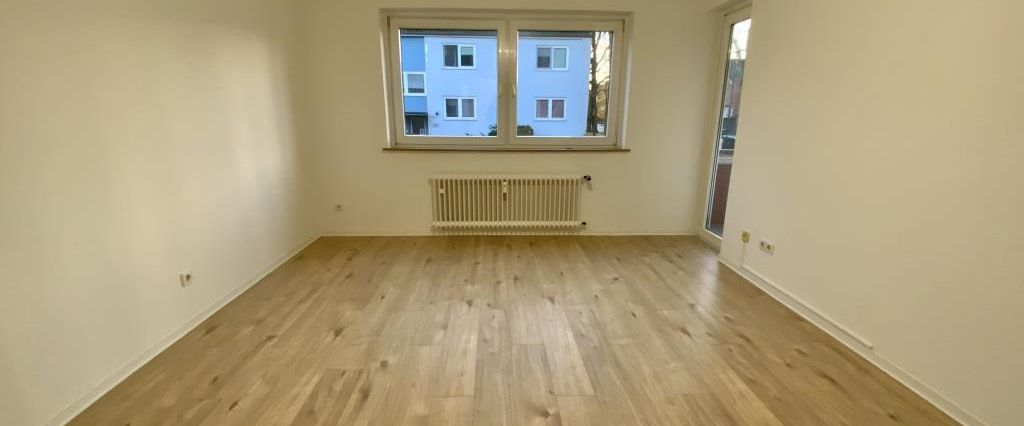 Neuer Laminatboden: Erdgeschosswohnung an der Kahlertstraße frei! - Foto 1