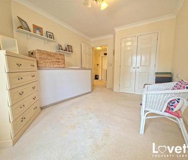 1 bedroom property to rent - Photo 4