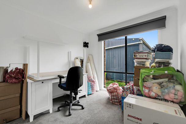 9 Watts Terrace, Pakenham VIC 3810 - House For Rent | Domain - Photo 1