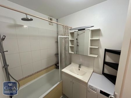 Location Appartement 3 pièces 74m² TOURS 37200 - Photo 5