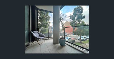 Modern Living Meets Lifestyle Convenience - Photo 2