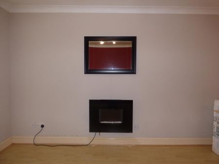 1 bedroom ground floor flat to rent - Photo 2