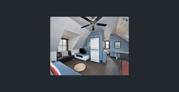 Chic Furnished Apartment in Gorgeous Linley Point - Photo 1