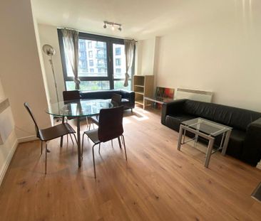 1 bedroom flat to rent - Photo 1