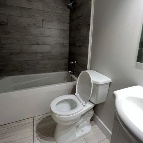 2 CH - 1 SDB - Gatineau - $1,375 /mo - Photo 1