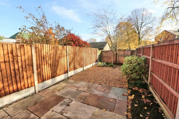 2 bedroom terraced house to rent - Photo 1