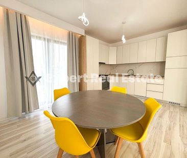 Vila NOUA-PRIMA INCHIRIERE-PET FRIENDLY-OTOPENI - Fotografie 4