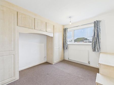 3 bedroom detached bungalow to rent - Photo 2