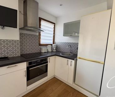 APPARTEMENT 2 PIECES FREJUS - Photo 1