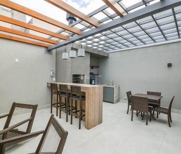 Apartamento com 3 quartos e 60m² para alugar em Passo da Areia, Por... - Photo 2