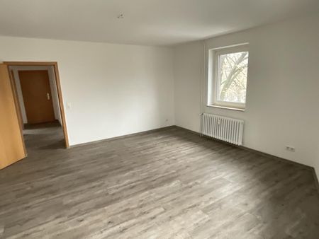 Helle gut geschnittene 2-Zimmer-Wohnung in Duisburg Beeckerwerth - Photo 2