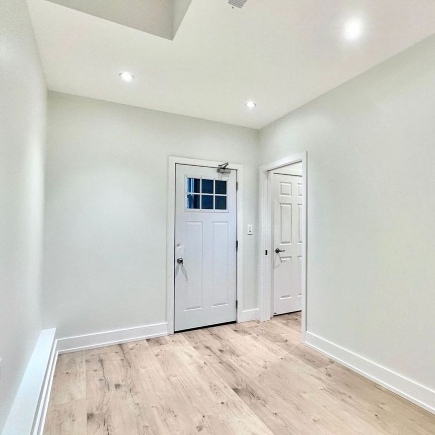 For Lease - 361 Main Street, Markham, Ontario - Photo 1