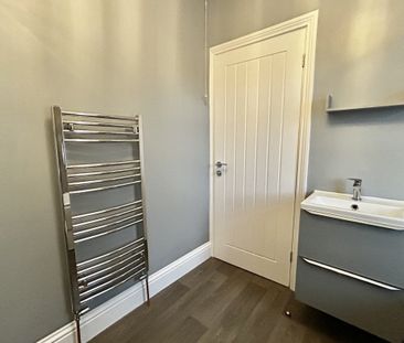 Grange Avenue - Photo 5