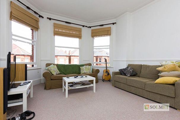 1 bedroom flat to rent - Photo 1