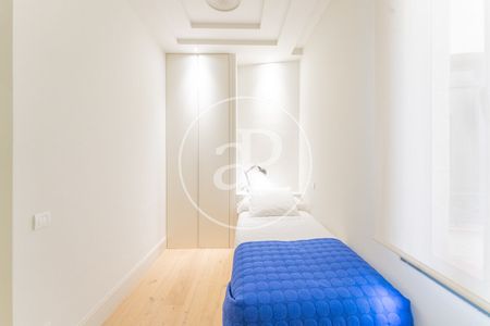 Flat for rent in Chueca - Justicia (Madrid) - Photo 2