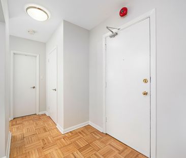 Crown Hill Place Apartments — Etobicoke1 Bedroom - Photo 6