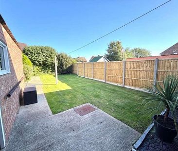 Stroudwood Road, Havant, PO9 - Photo 3