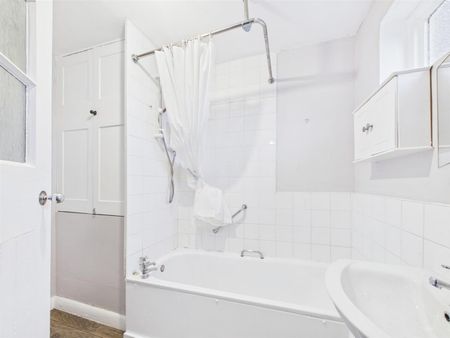 1 BED Bungalow To rent - Photo 4