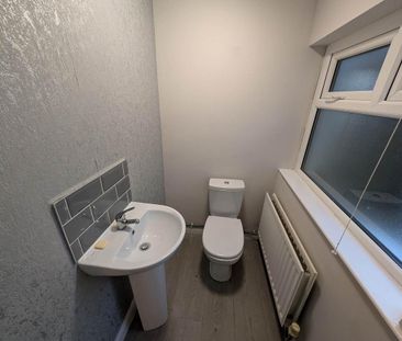 68 Scotch Quarter, Carrickfergus, BT38 7DP - Photo 6