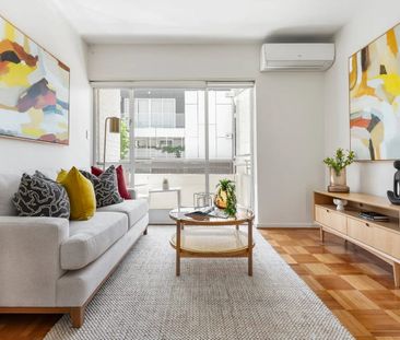 Stylish One-Bedroom Living in the Heart of South Yarra - Photo 1