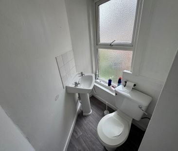 3 bedroom house share to rent - Photo 6