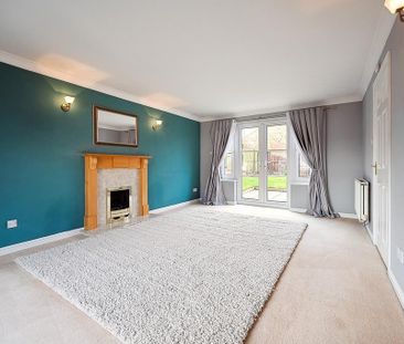 4 bedroom detached house to rent - Photo 6
