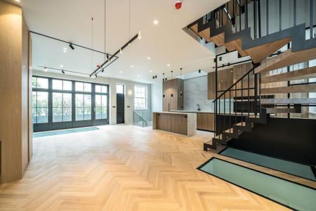 4 bedroom terraced house to rent - Photo 3