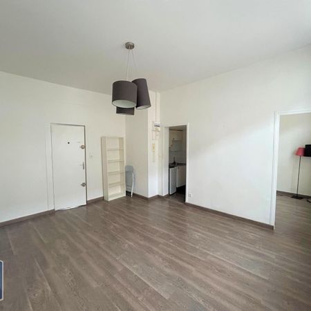 Location Appartement 1 pièce 29m² LILLE 59000 - Photo 4